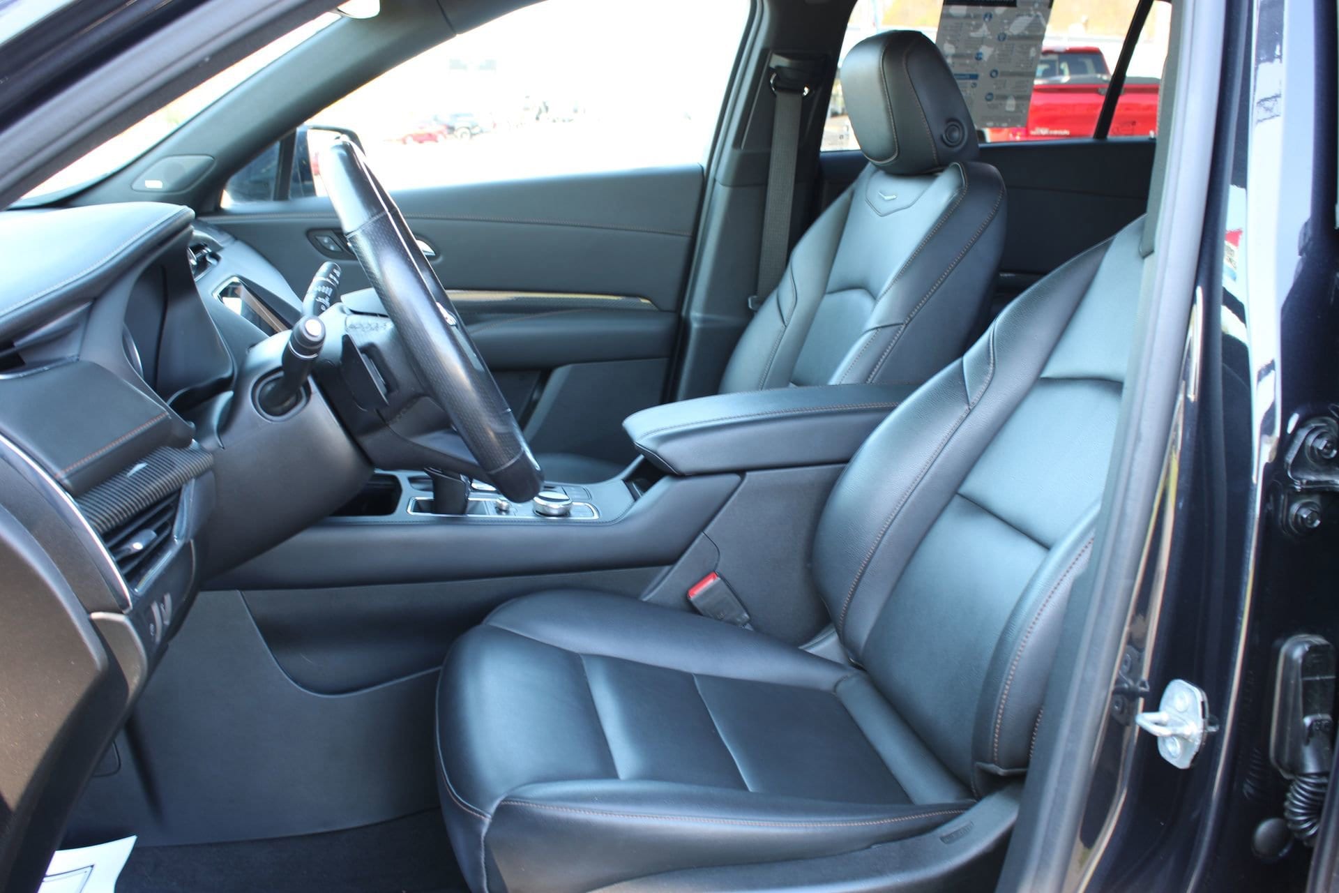 2023 Cadillac XT4 Sport - Photo 18