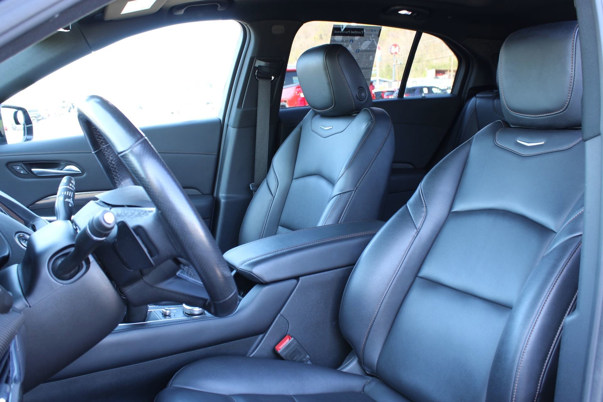 2023 Cadillac XT4 Sport - Photo 17