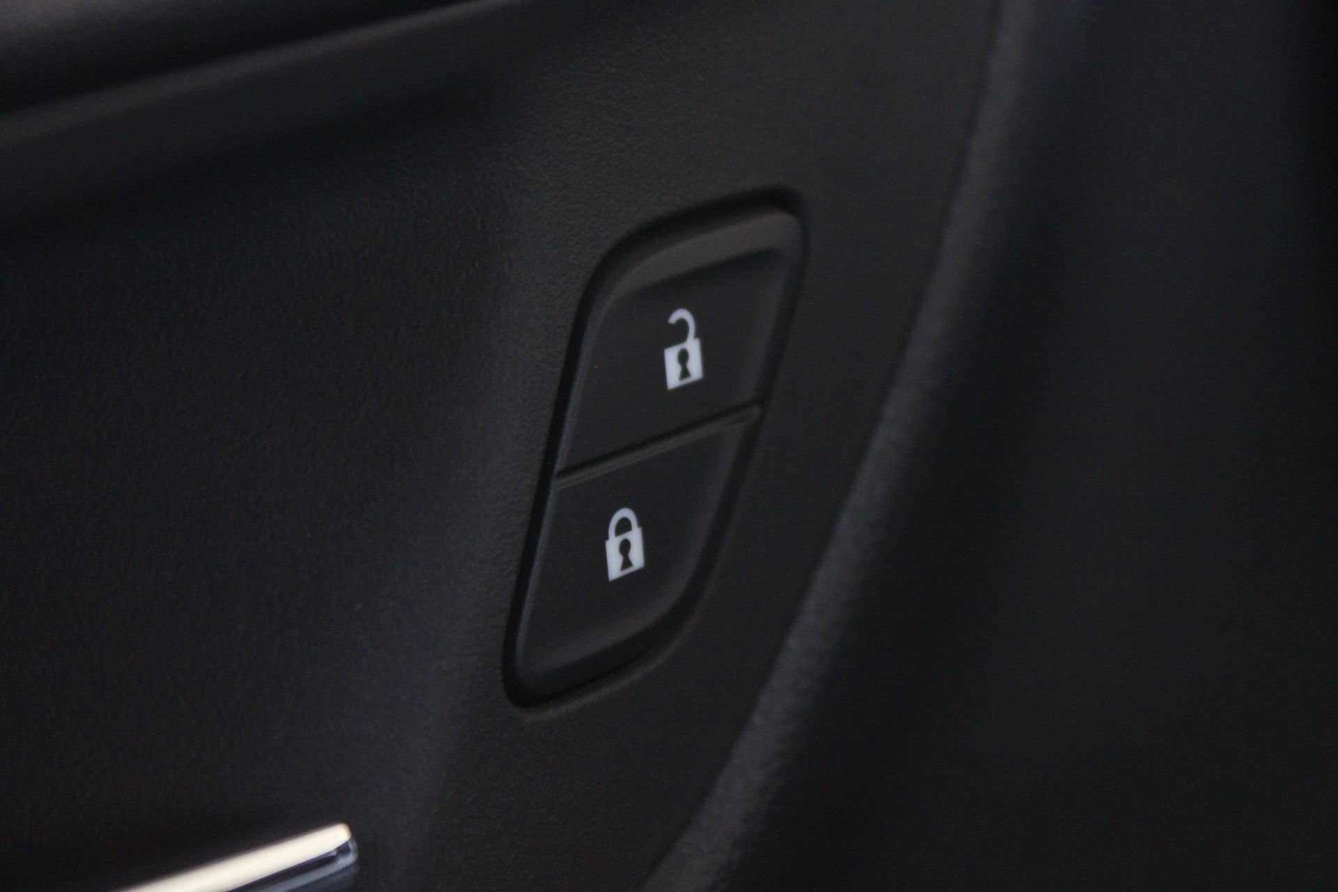 2026 Chevrolet Trax LT - Photo 25