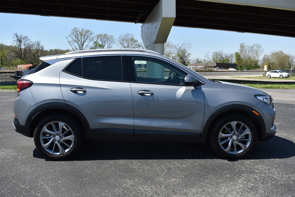 Used 2023 Buick Encore GX Essence SUV