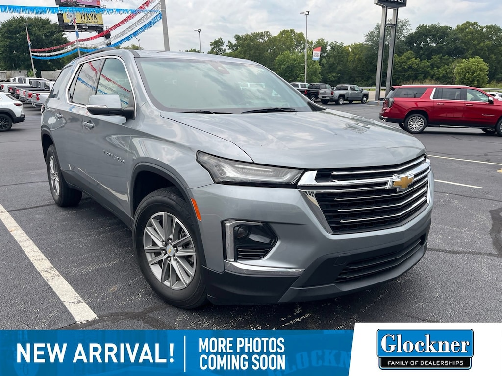 Used 2023 Chevrolet Traverse LT Cloth SUV