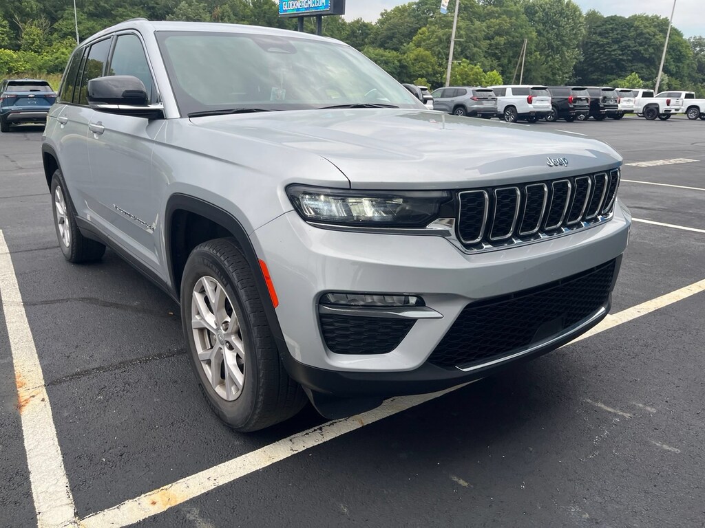 Used 2022 Jeep Grand Cherokee Limited SUV