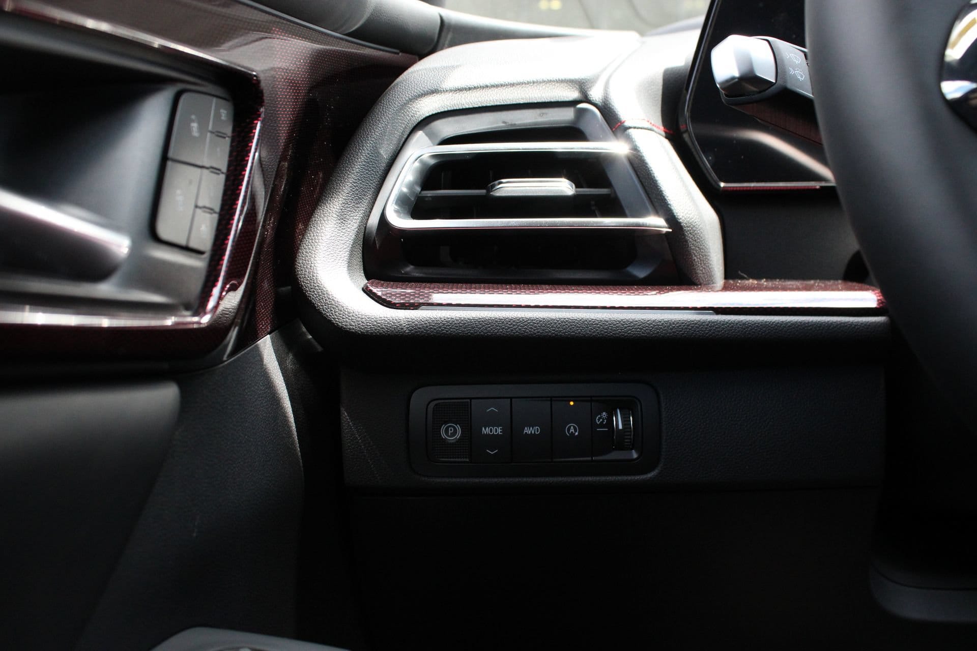 2027 Chevrolet Traverse RS - Photo 31