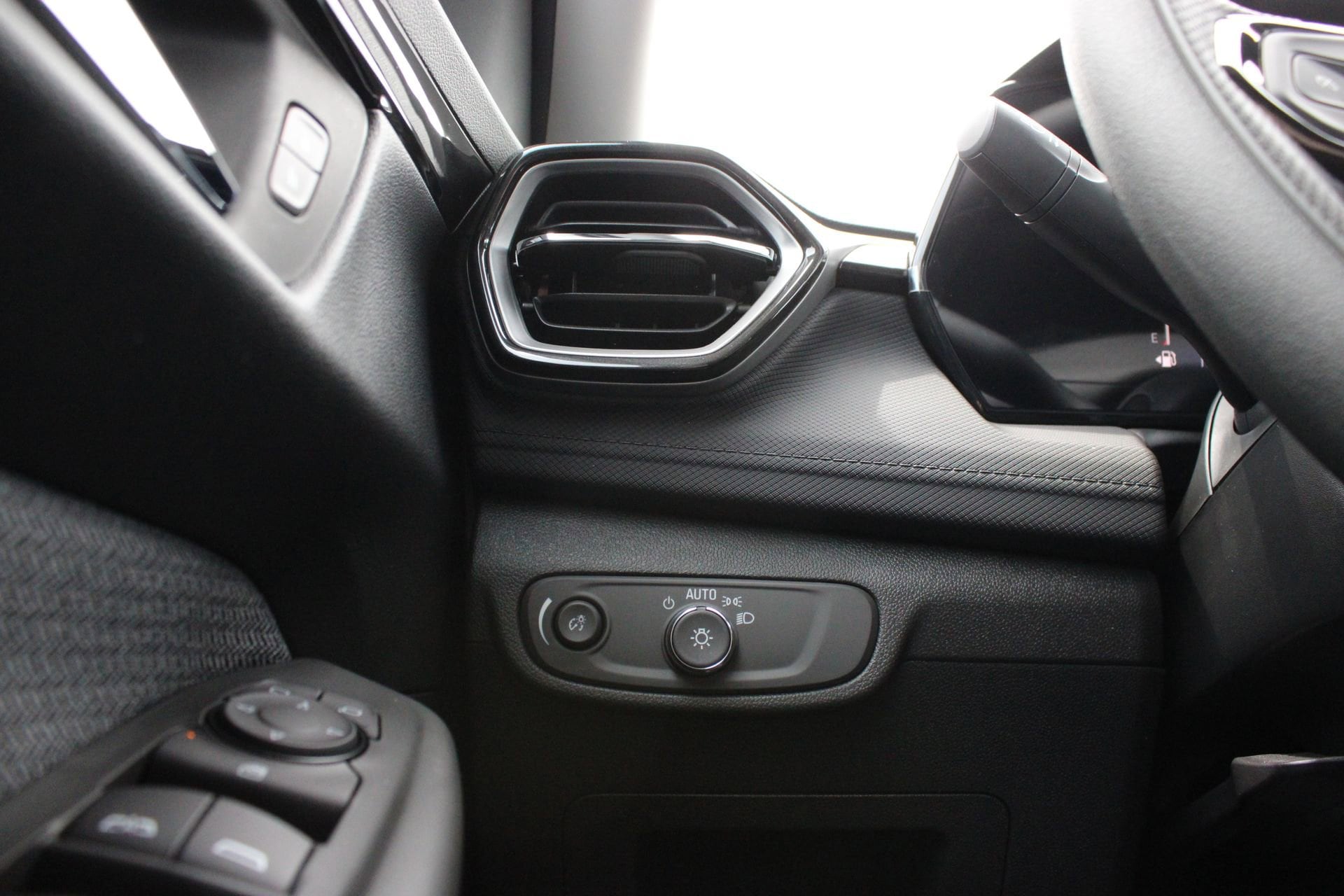 2026 Chevrolet Trailblazer LT - Photo 24