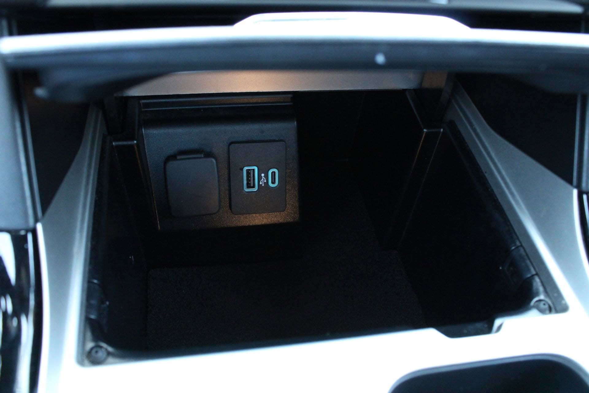 2021 Ford Explorer ST - Photo 46