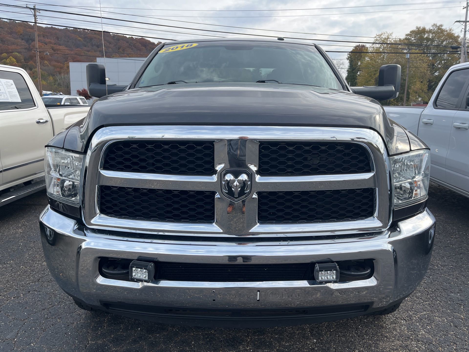 2018 Ram 2500 Tradesman photo 2