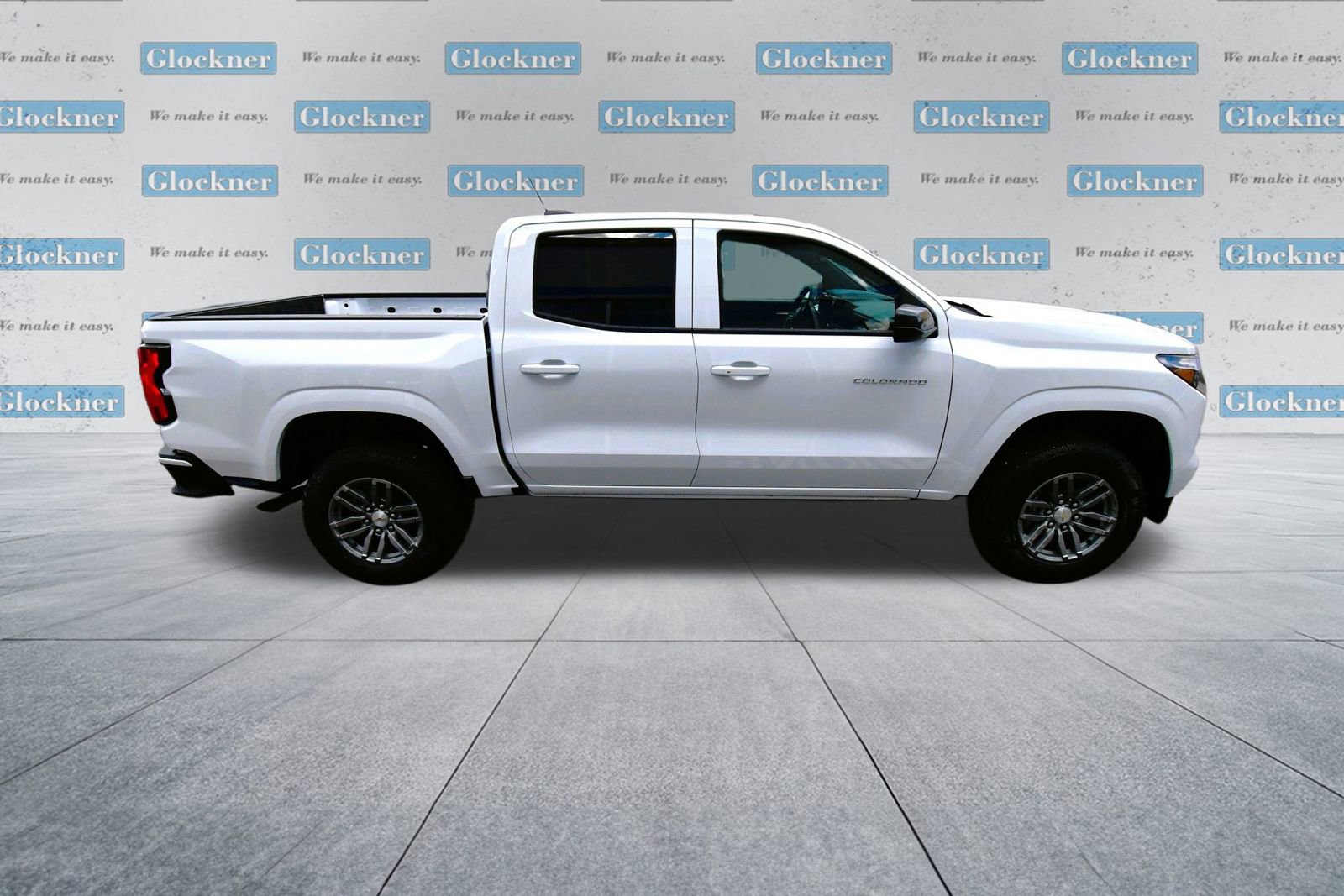 2025 Chevrolet Colorado Work Truck LT photo 3