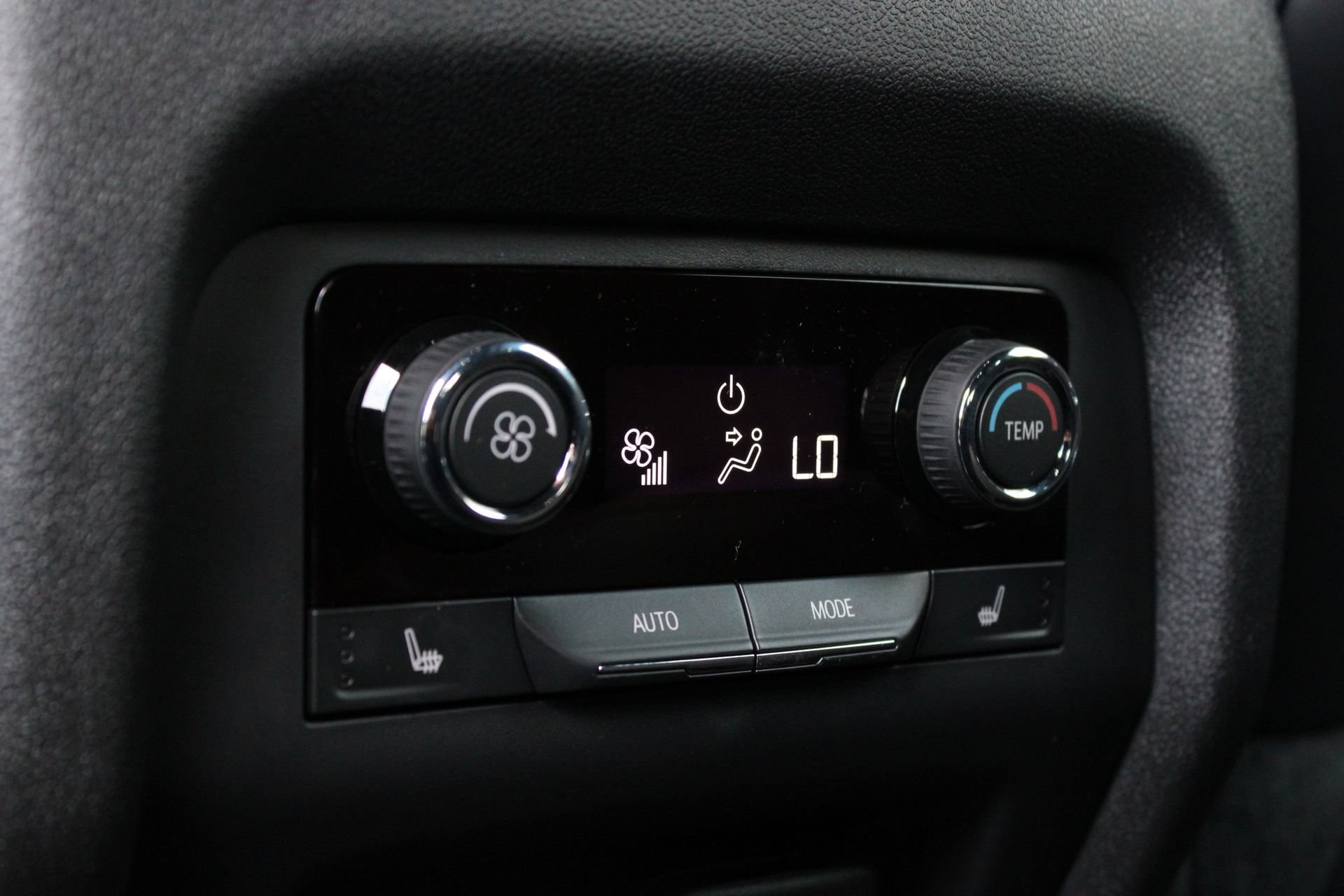 2027 Chevrolet Traverse RS - Photo 21