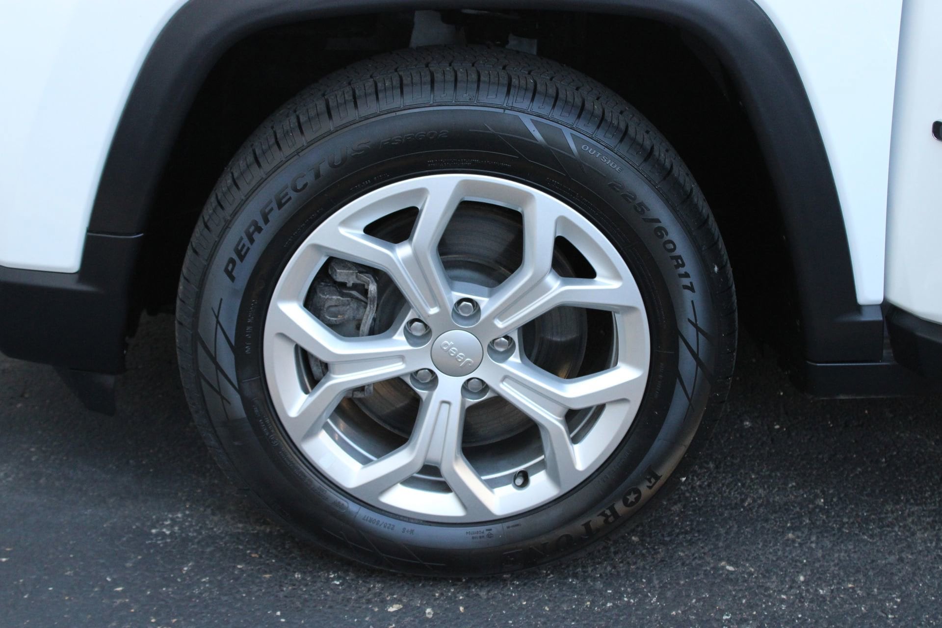 2024 Jeep Compass Latitude - Photo 10