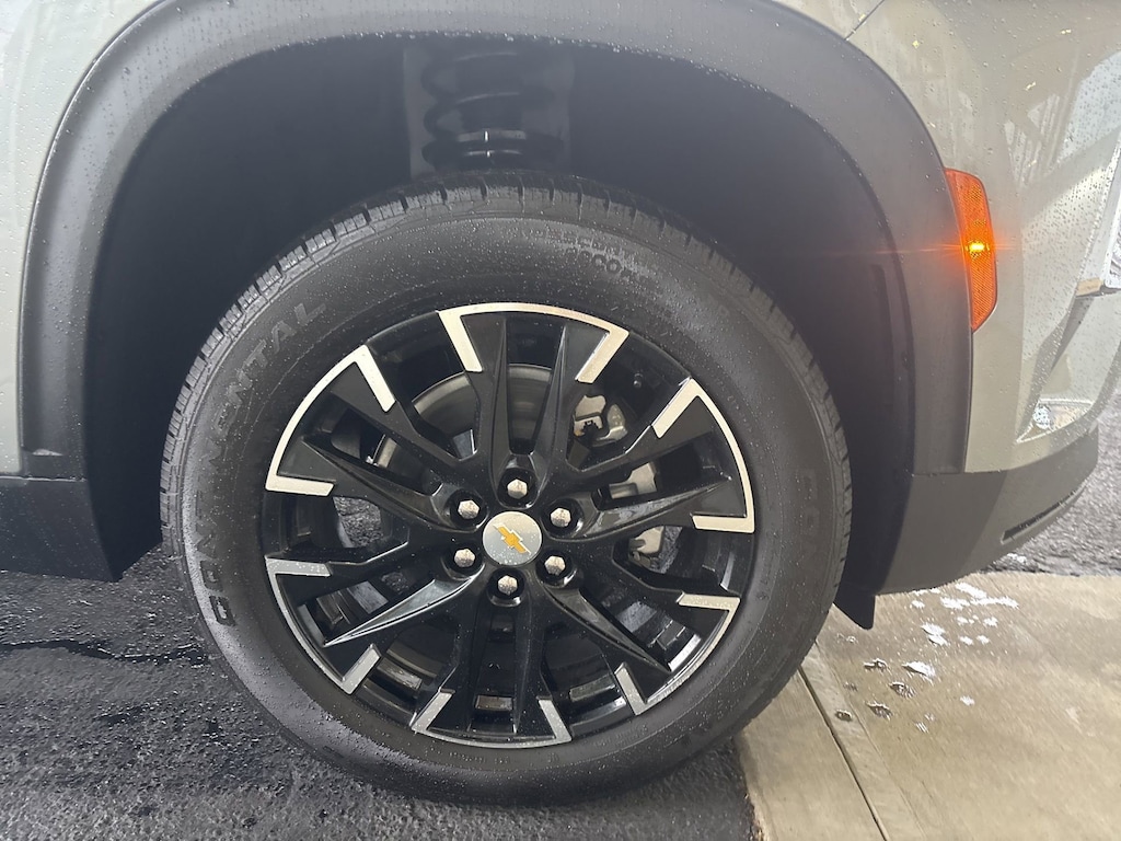 New 2026 Chevrolet Traverse LT SUV