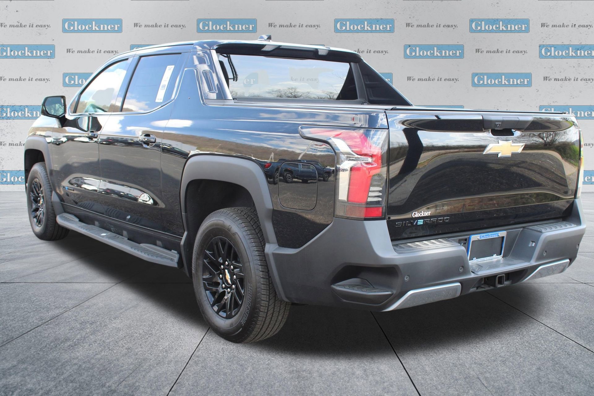 2026 Chevrolet Silverado EV LT - Photo 8