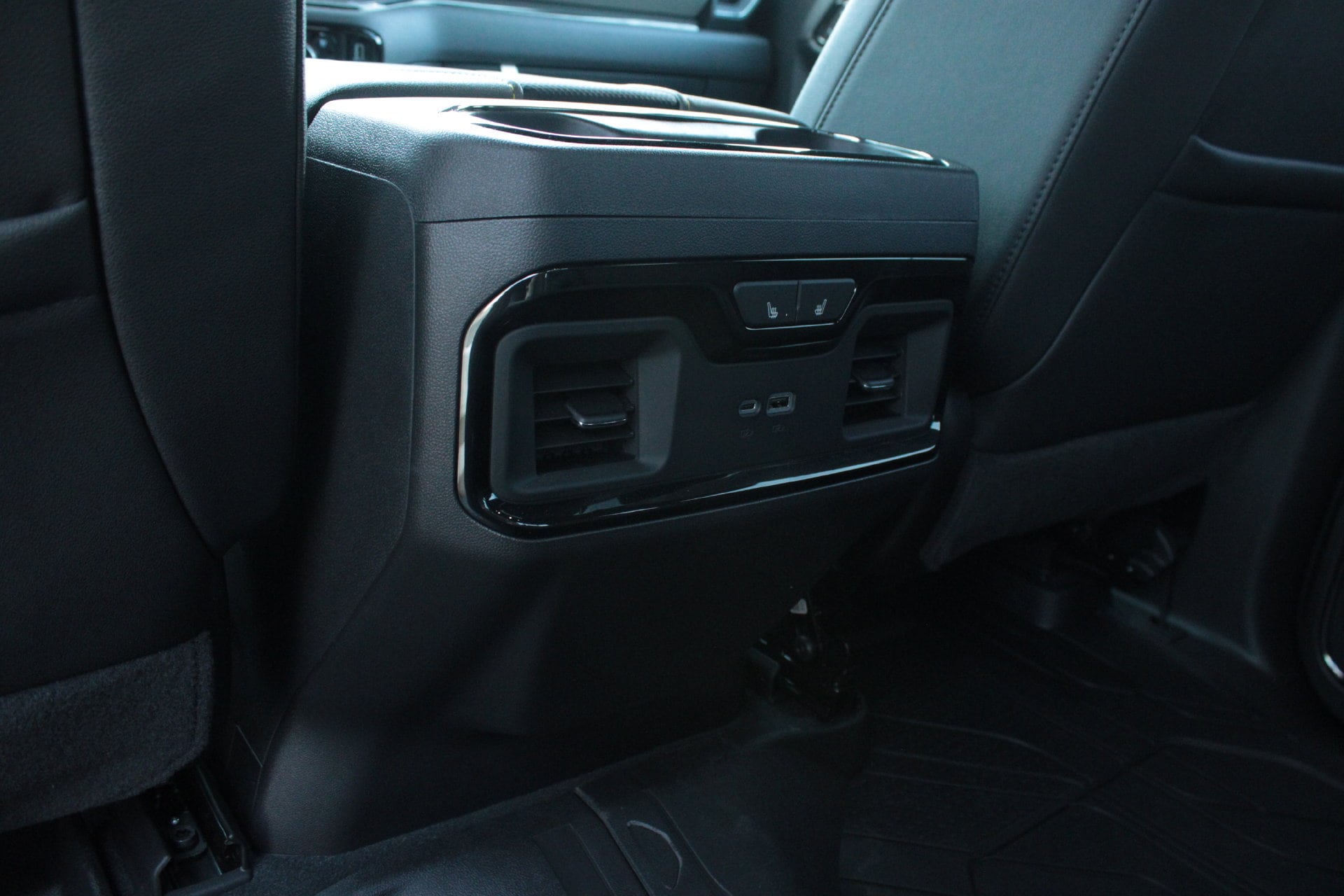 2026 Chevrolet Silverado 1500 ZR2 - Photo 24