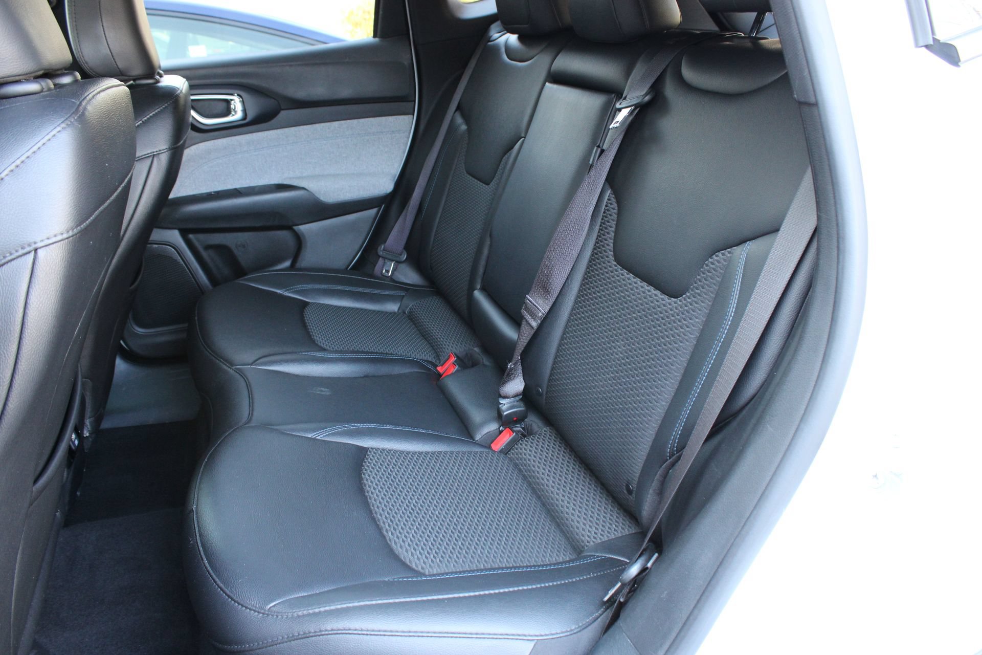 2024 Jeep Compass Latitude - Photo 17