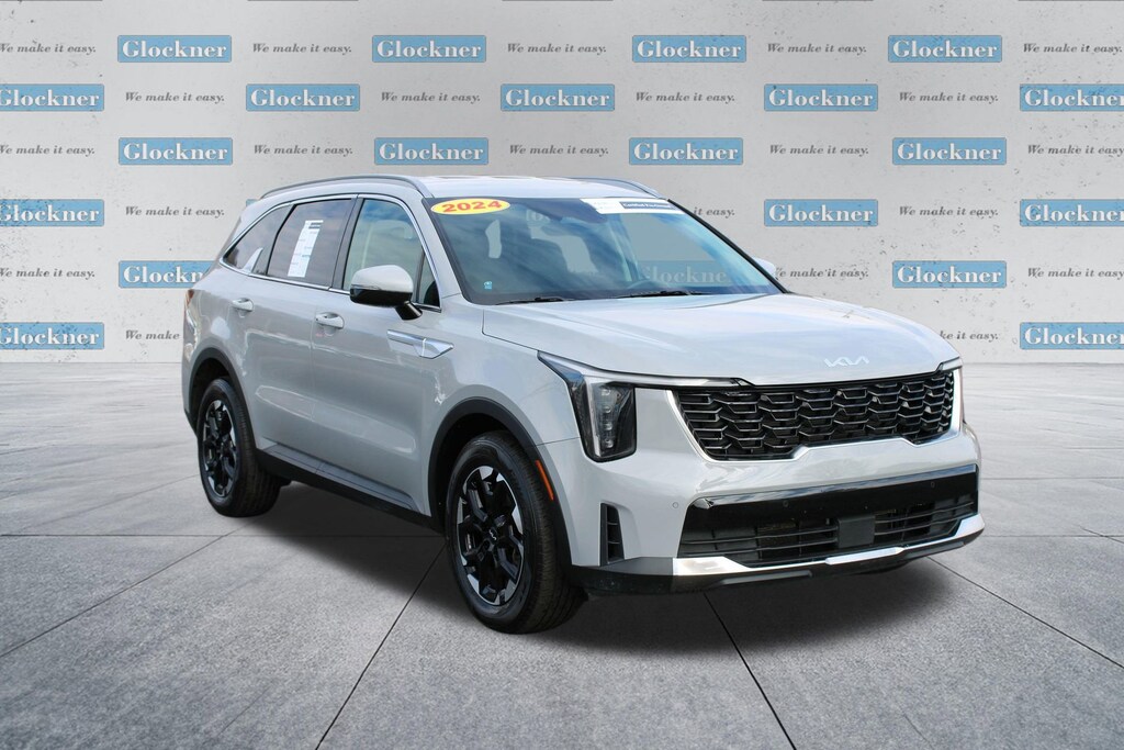 Used 2024 Kia Sorento S SUV