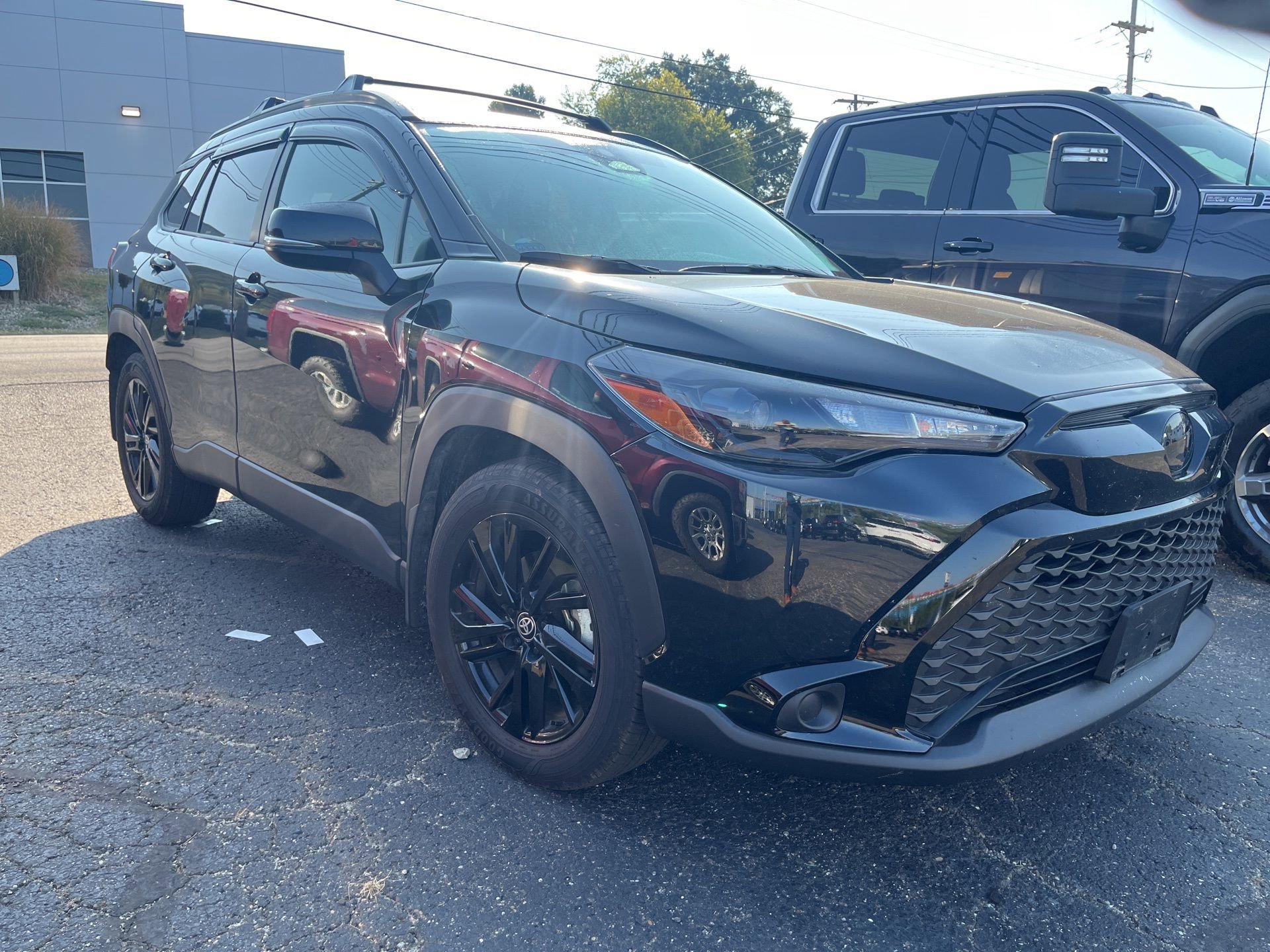 2024 Toyota Corolla Cross Hybrid S photo 2