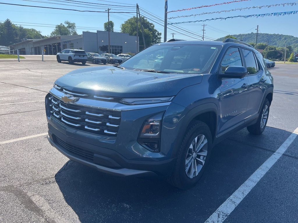 Used 2025 Chevrolet Equinox LT SUV