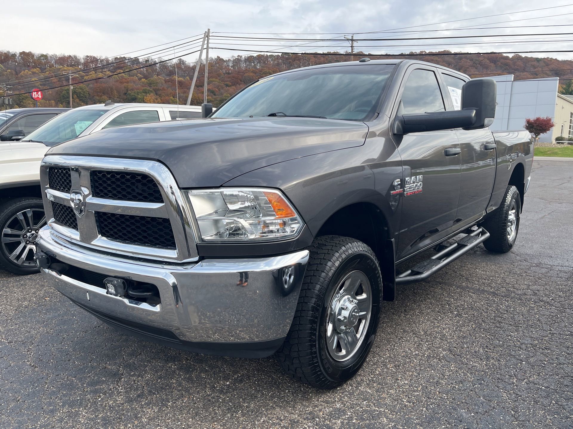 2018 Ram 2500 Tradesman photo 3