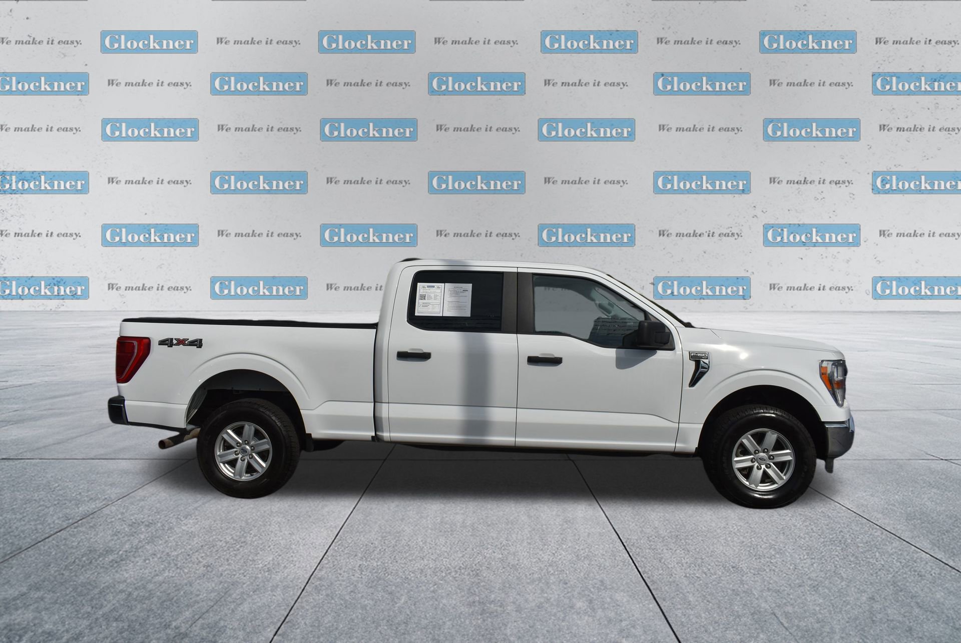 2022 Ford F-150 XL photo 2