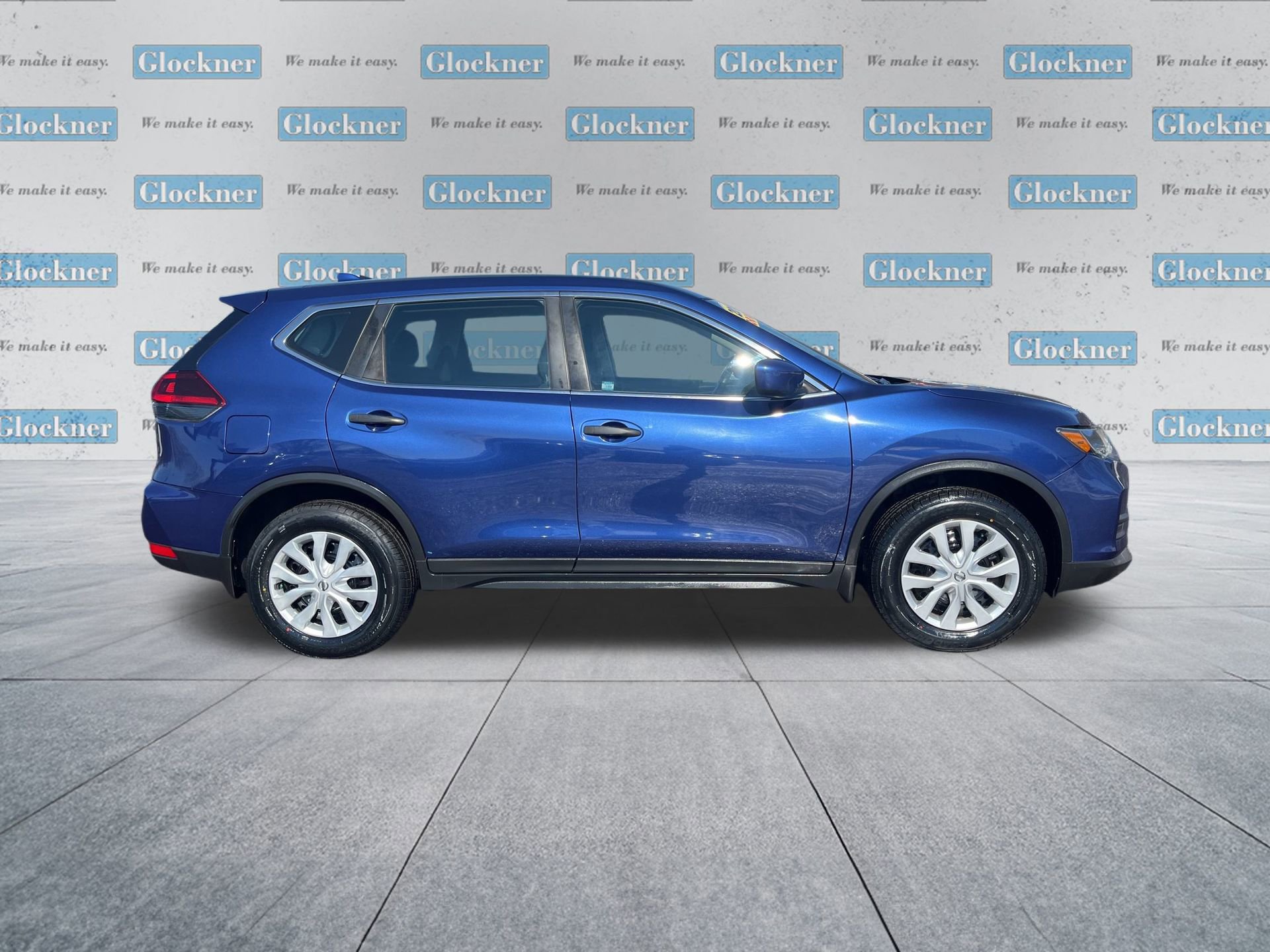Used 2018 Nissan Rogue S with VIN KNMAT2MV5JP554088 for sale in Portsmouth, OH