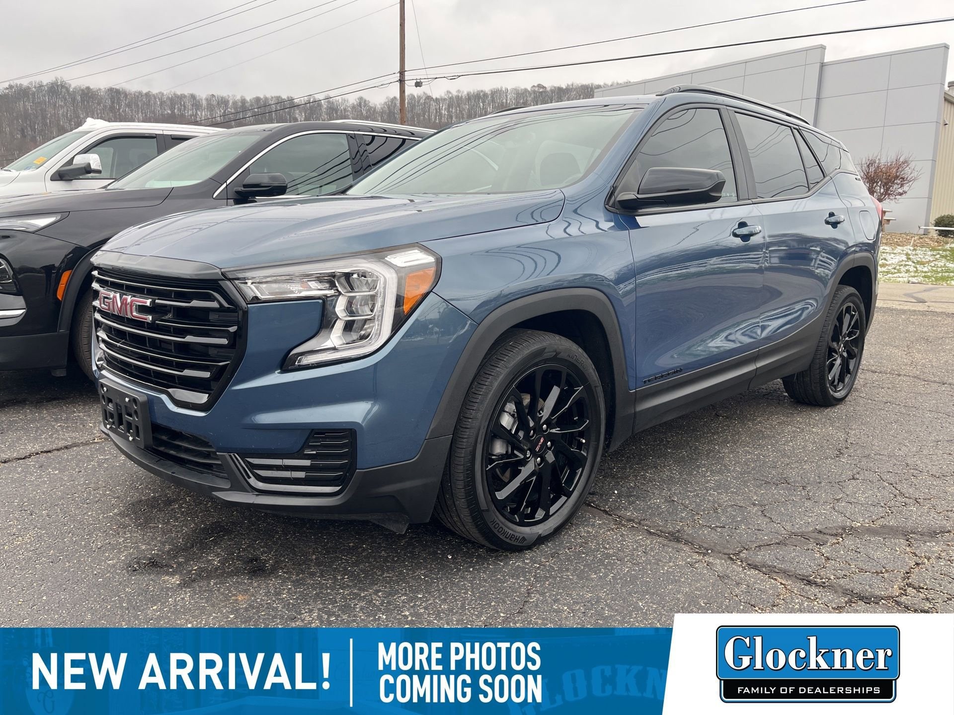 2024 GMC Terrain SLE's photo