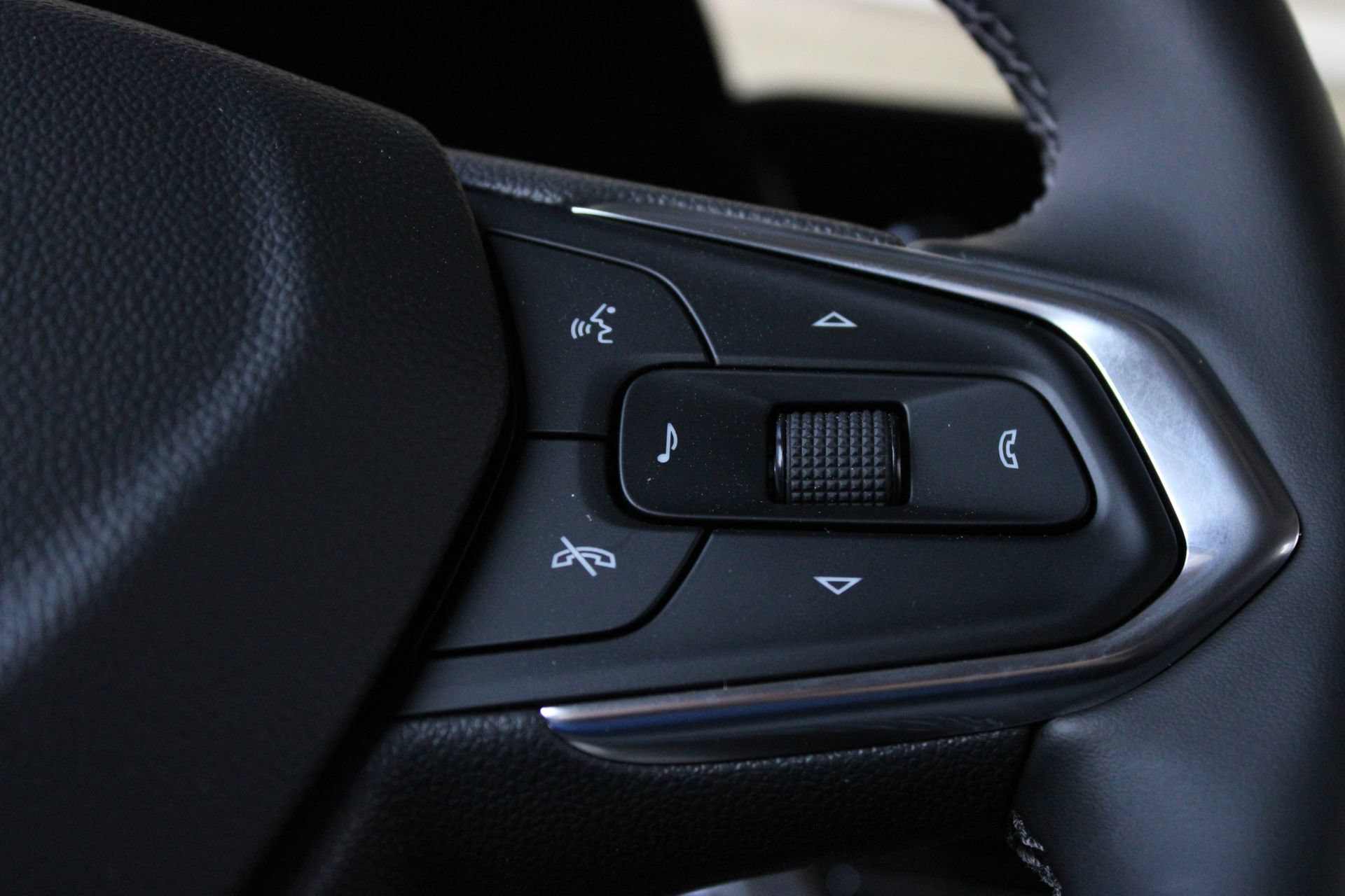 2026 Chevrolet Trax LT - Photo 31