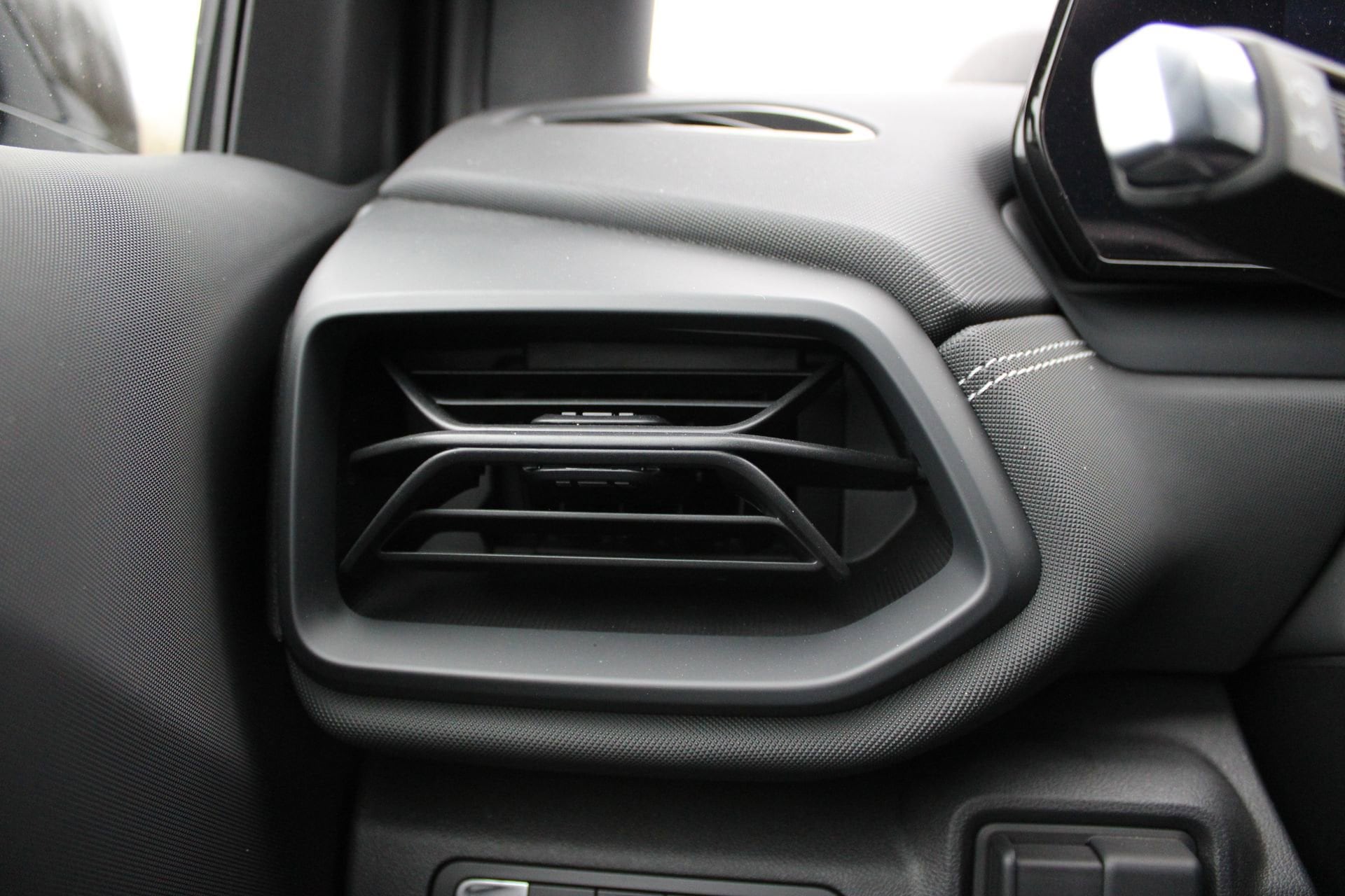 2026 Chevrolet Silverado EV LT - Photo 26