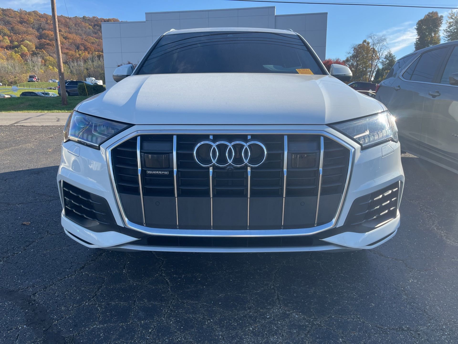 2023 Audi Q7 Premium Plus photo 2