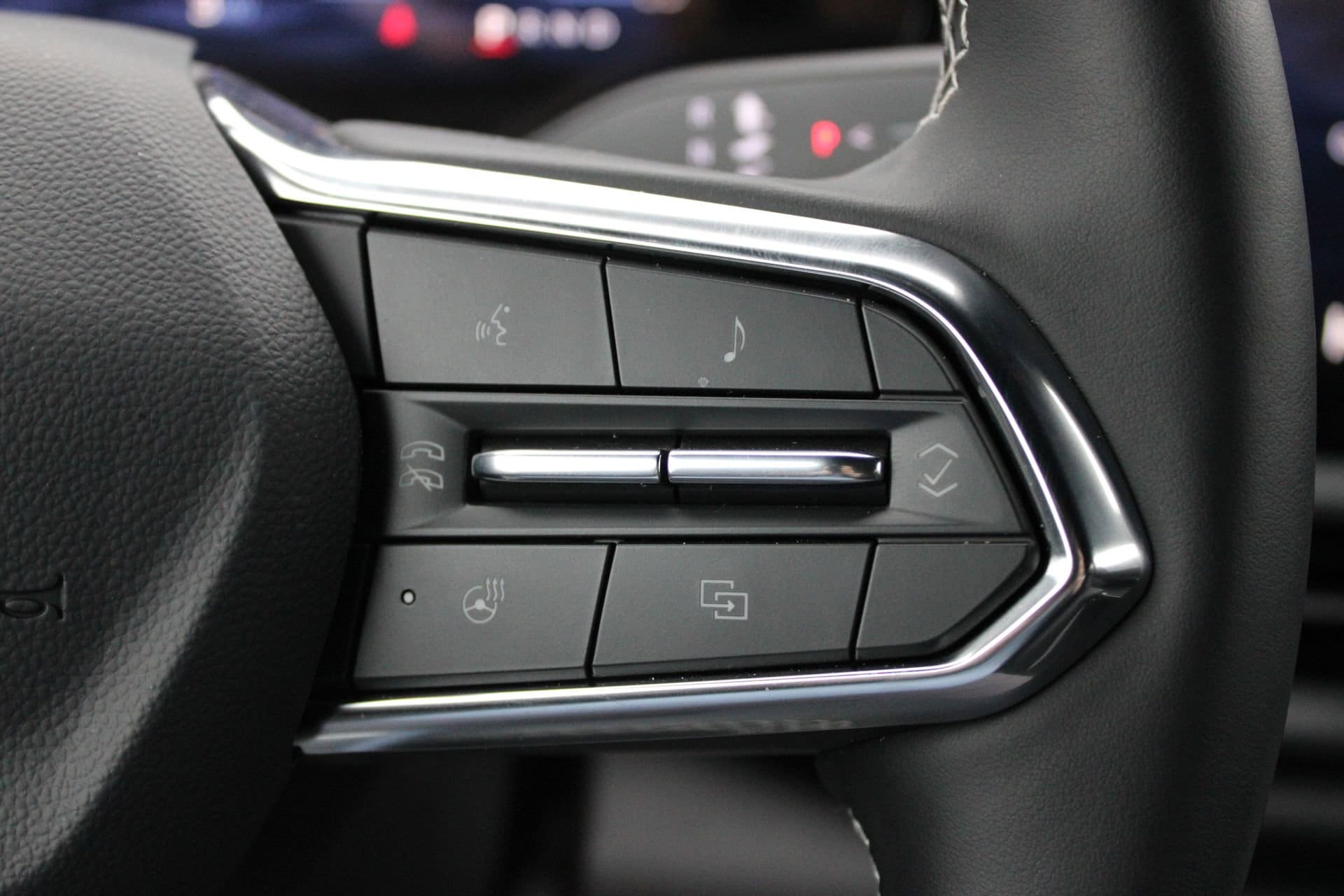 2026 Chevrolet Silverado EV LT - Photo 29