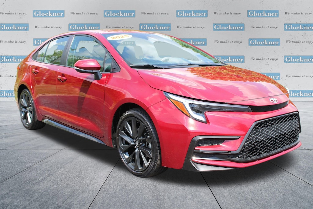 Used 2025 Toyota Corolla SE Sedan
