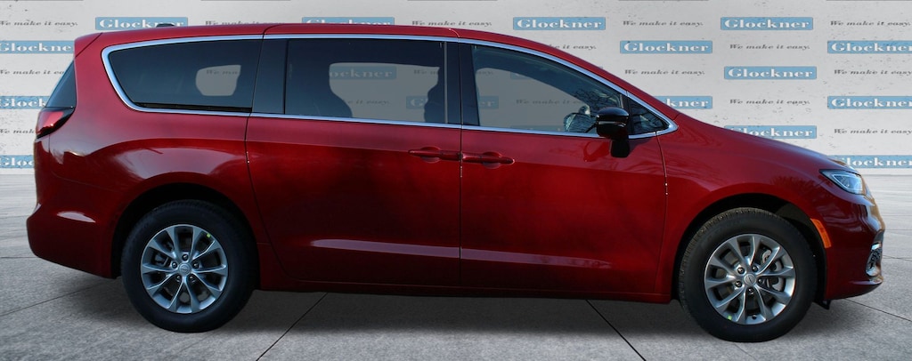 New 2026 Chrysler Pacifica LIMITED AWD Passenger Van
