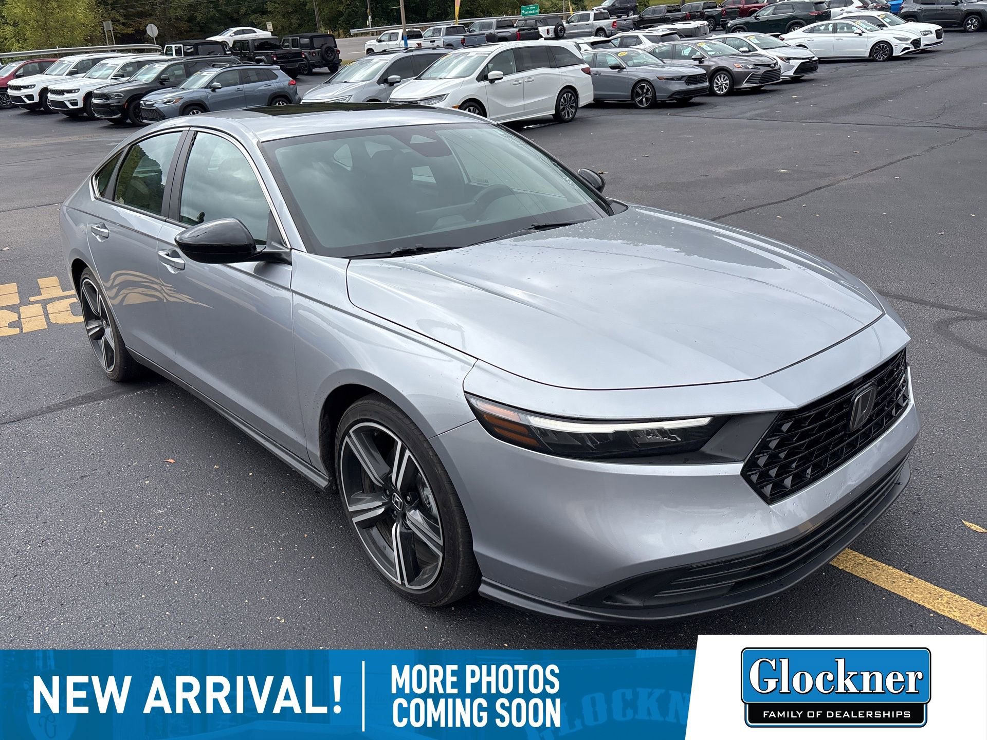 2023 Honda Accord Hybrid Sport photo 2