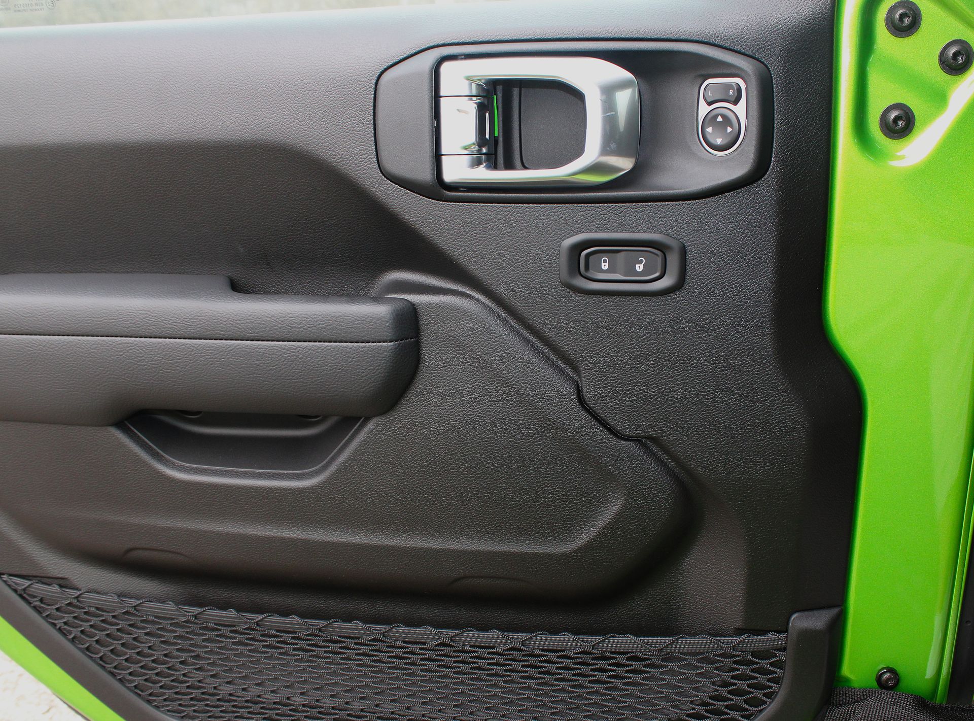 2026 Jeep Wrangler 4-Door Willys - Photo 14