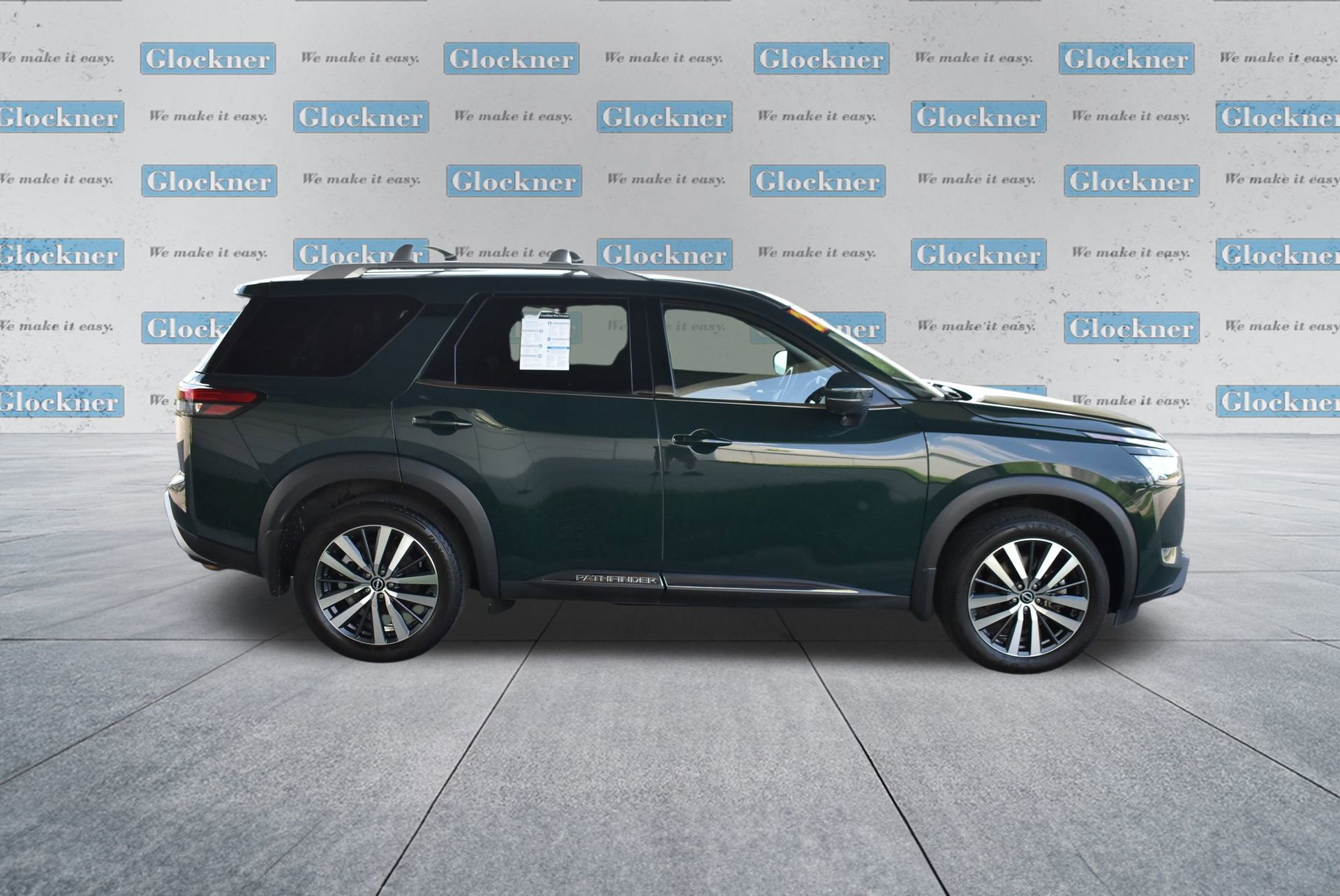 2022 Nissan Pathfinder Platinum photo 4