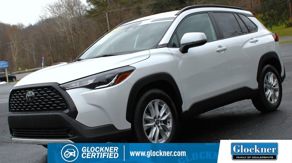 Used 2024 Toyota Corolla Cross LE SUV