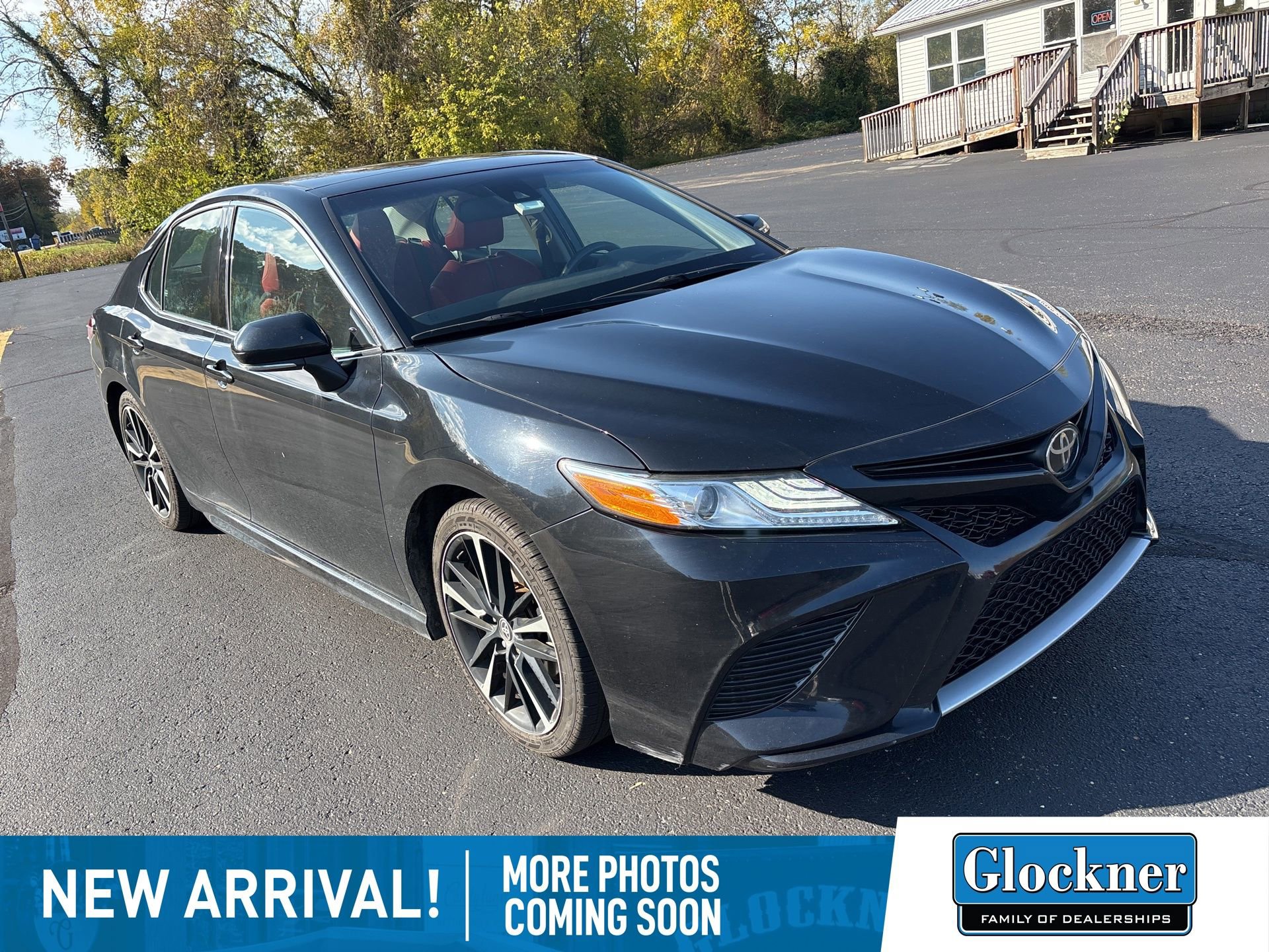 2020 Toyota Camry XSE photo 2
