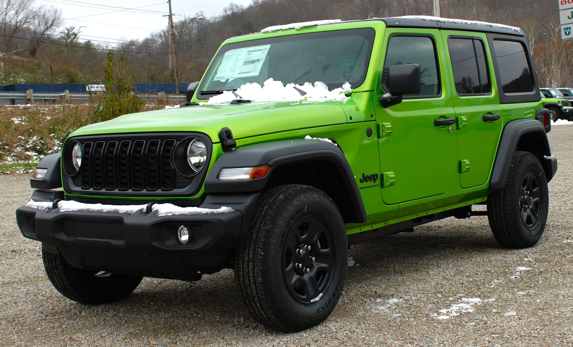 2026 Jeep Wrangler 4-Door Sport's photo