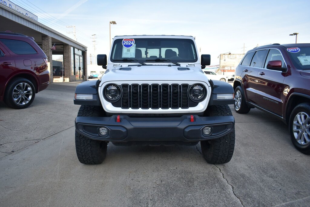 Used 2024 Jeep Gladiator Rubicon Truck Crew Cab