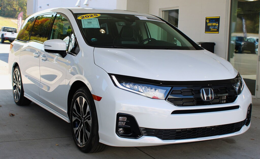 Used 2025 Honda Odyssey Elite Van