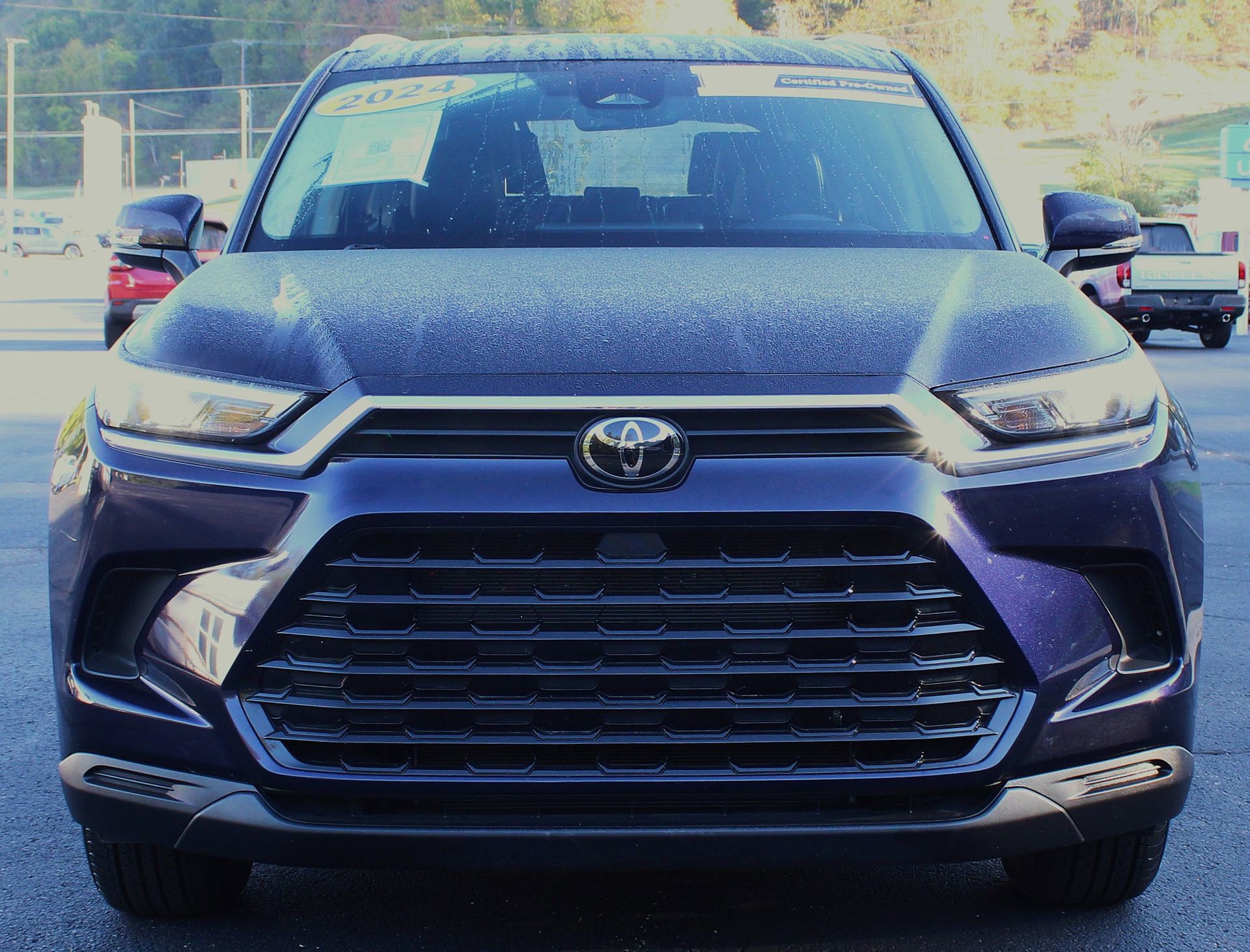 2024 Toyota Grand Highlander XLE photo 2