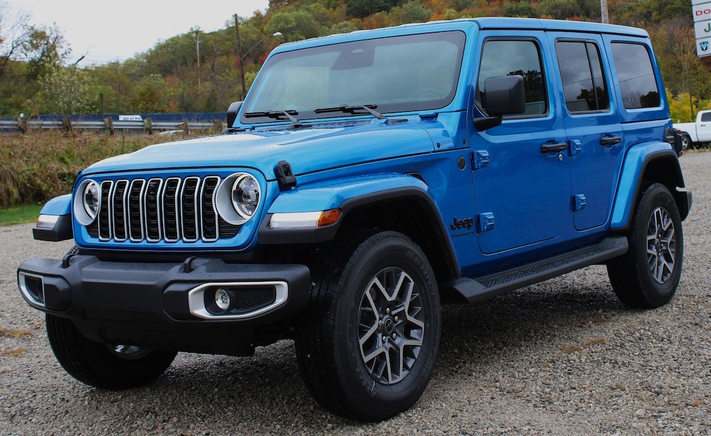New 2026 Jeep Wrangler 4-DOOR SAHARA Sport Utility