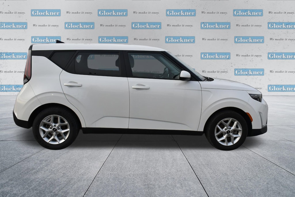Used 2024 Kia Soul LX Hatchback
