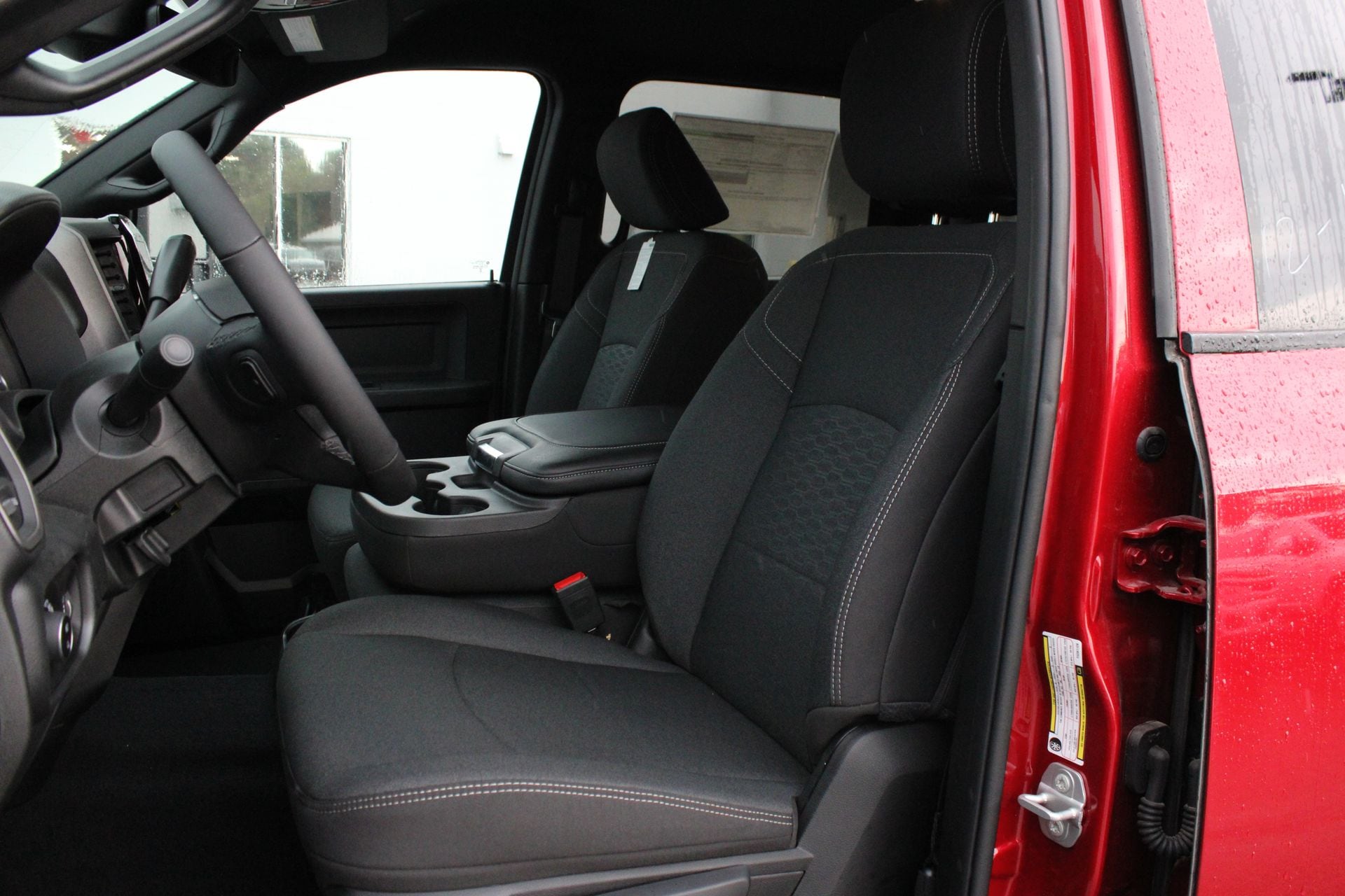 2026 RAM 2500 Tradesman/Black Express - Photo 16