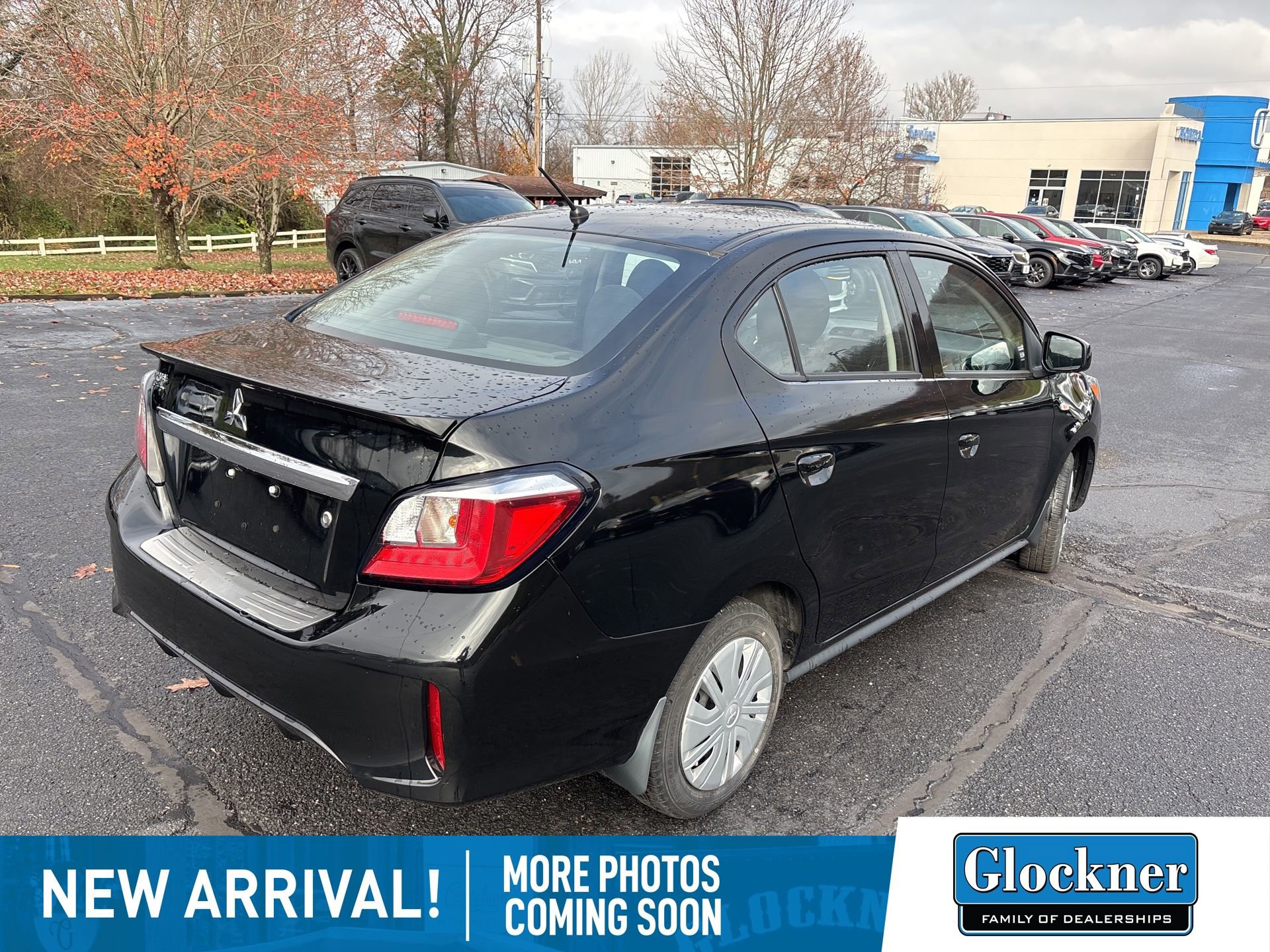 2022 Mitsubishi Mirage G4 ES photo 3