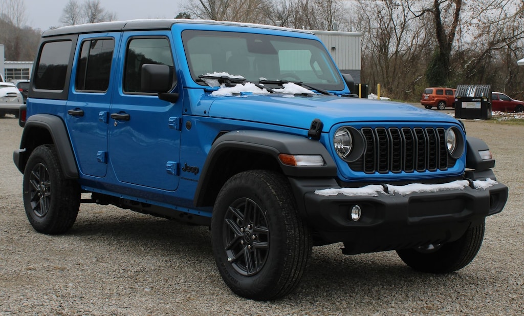 New 2026 Jeep Wrangler 4-DOOR SPORT S Sport Utility