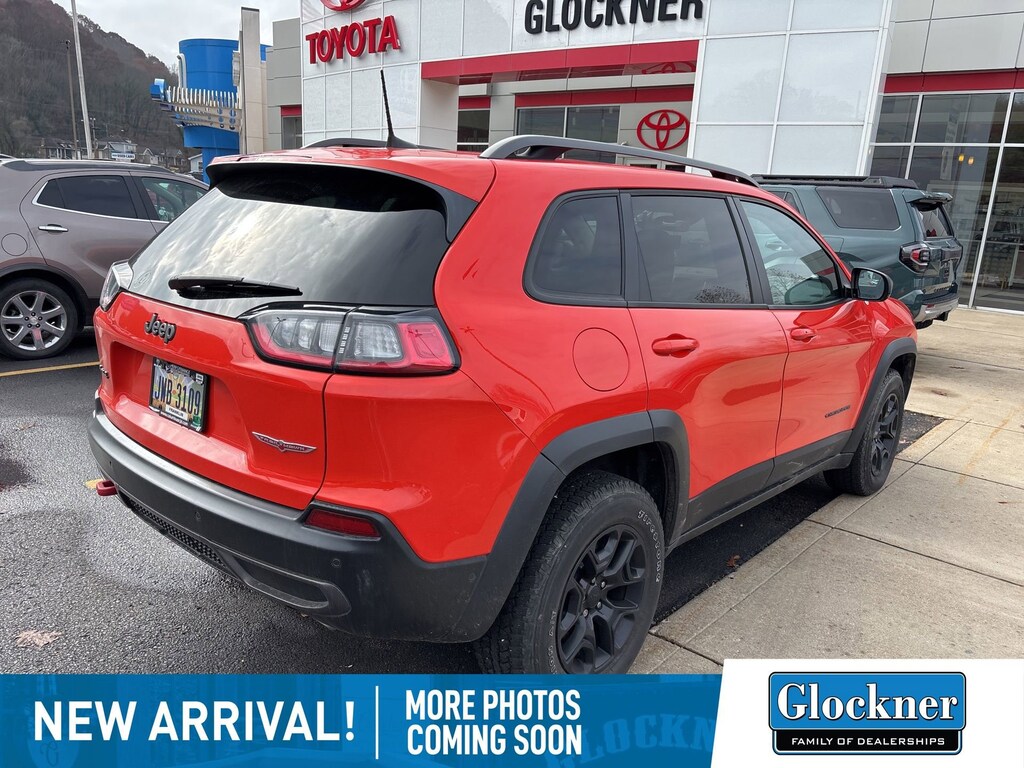 Used 2021 Jeep Cherokee Trailhawk SUV