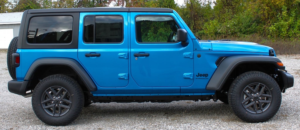New 2026 Jeep Wrangler 4-DOOR SPORT S Sport Utility
