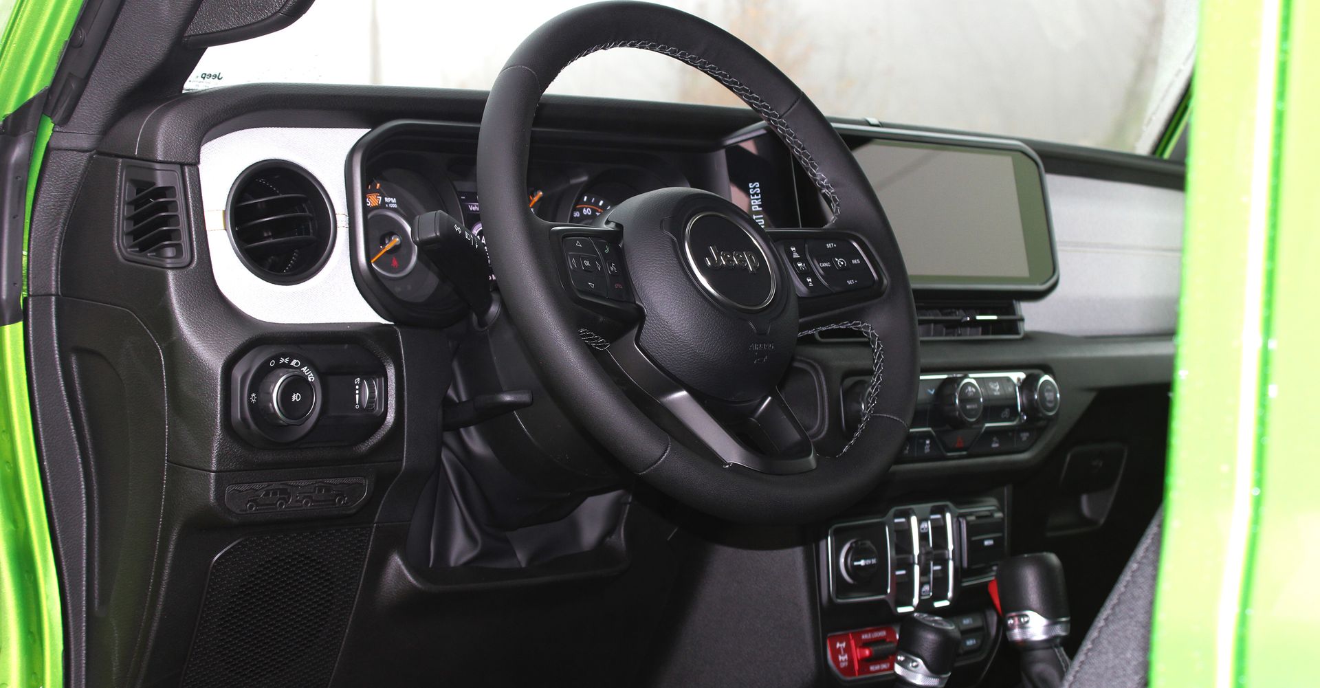 2026 Jeep Wrangler 4-Door Willys - Photo 17