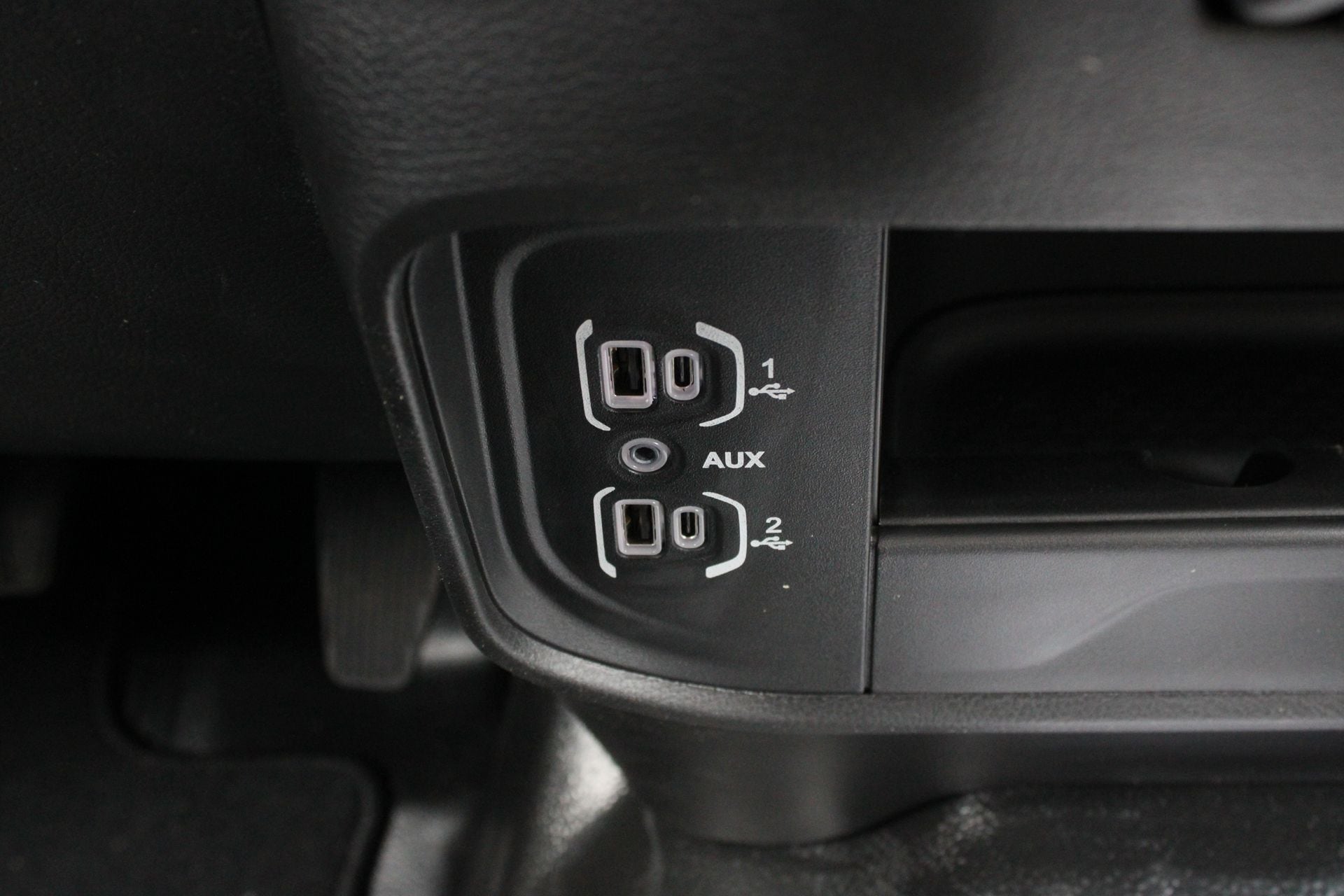 2025 RAM 2500 Tradesman - Photo 38