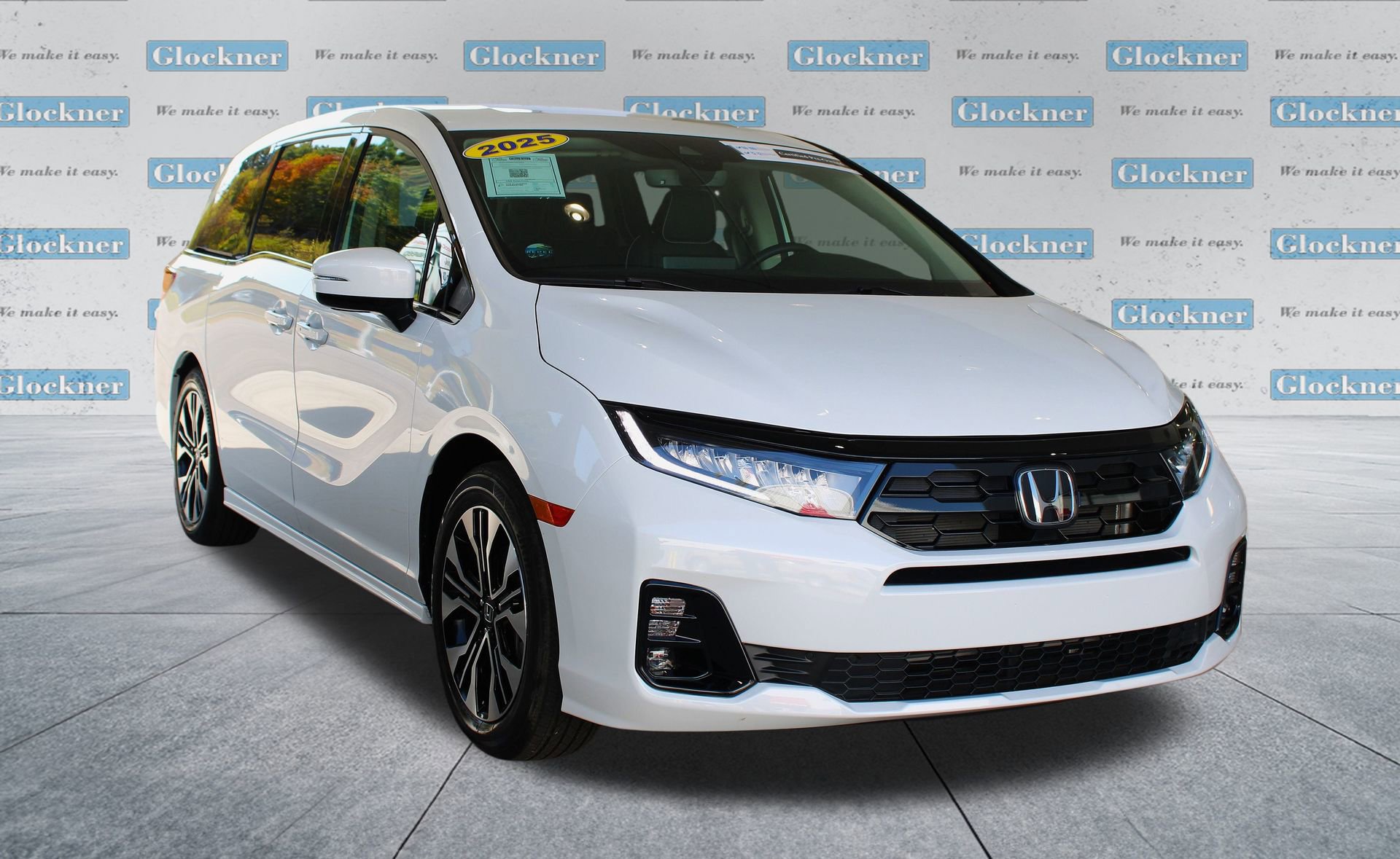 2025 Honda Odyssey Elite photo 3