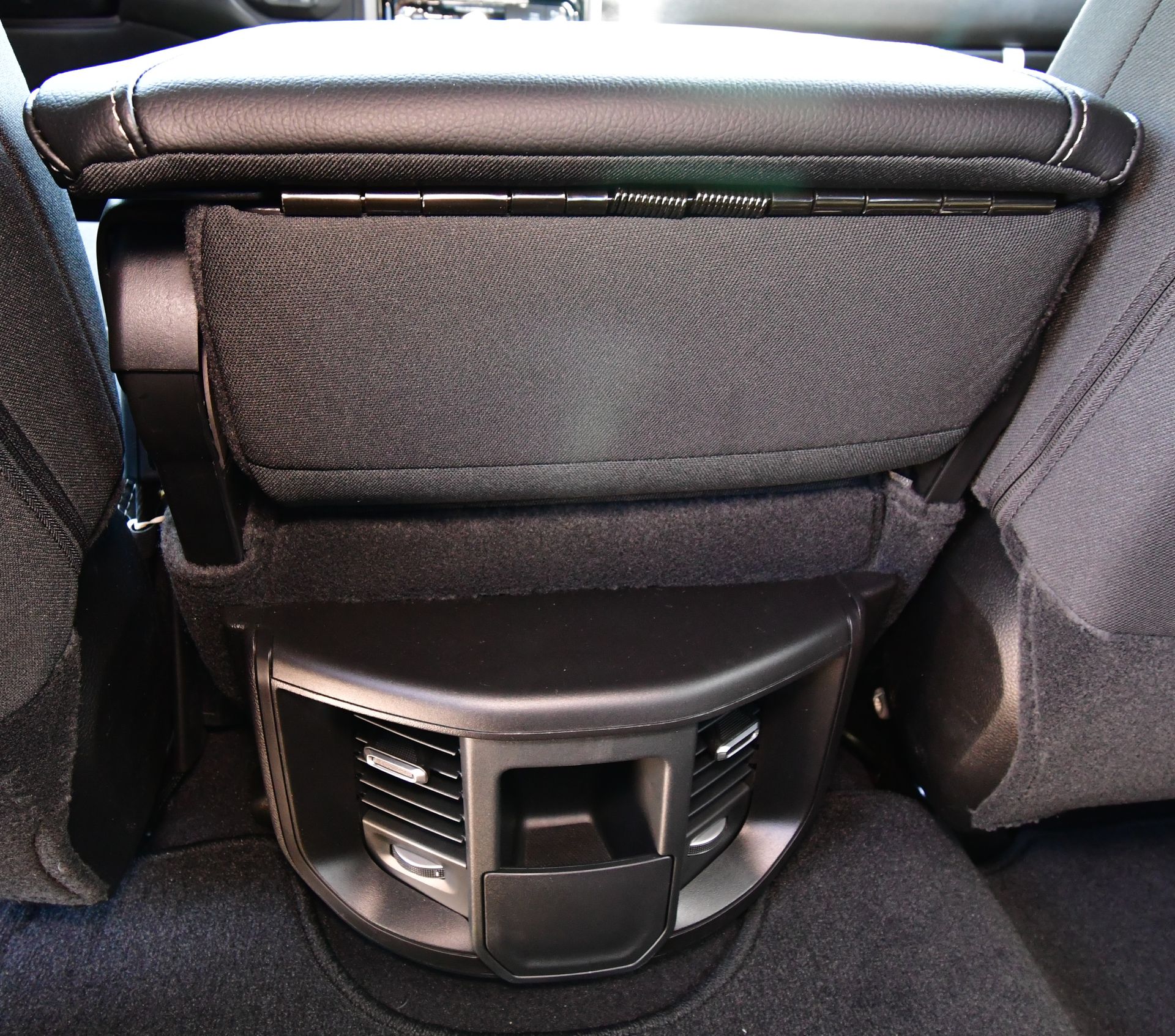 2025 RAM 2500 Tradesman - Photo 26